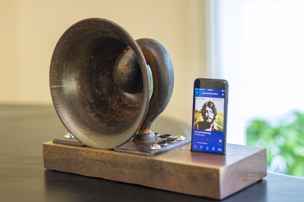 Ampliphone Maker: Fritz Rud